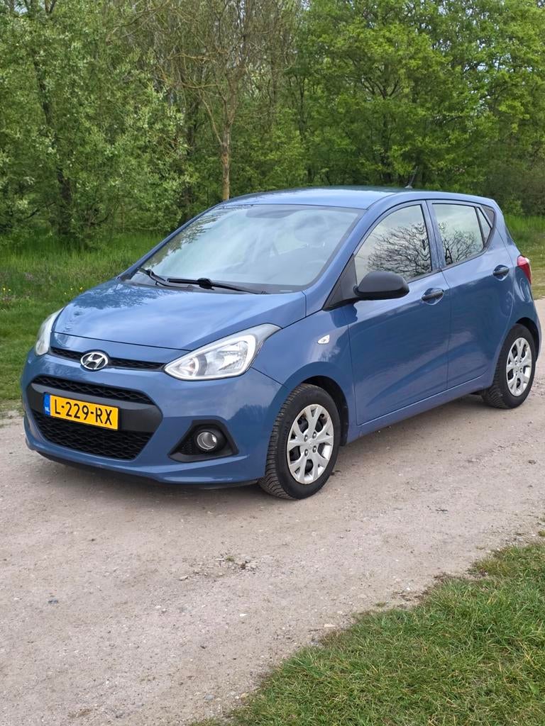 Hyundai i10 Benzine  | Bouwjaar: 2015 | Airco | Km: 200459, 31 €/maand, Blauw, Handgeschakeld, Particulier