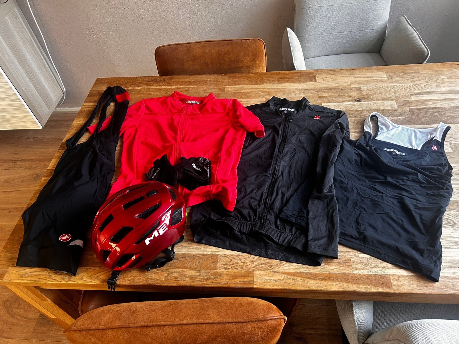 Z.g.a.n. Castelli wielrenners kleding dames maat L/XL, Sport en Fitness, Ophalen of Verzenden, Zo goed als nieuw