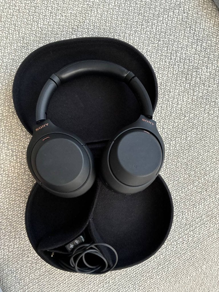 Sony WH-1000XM4, Computers en Software, Ophalen, Zo goed als nieuw, Draadloos, Sony