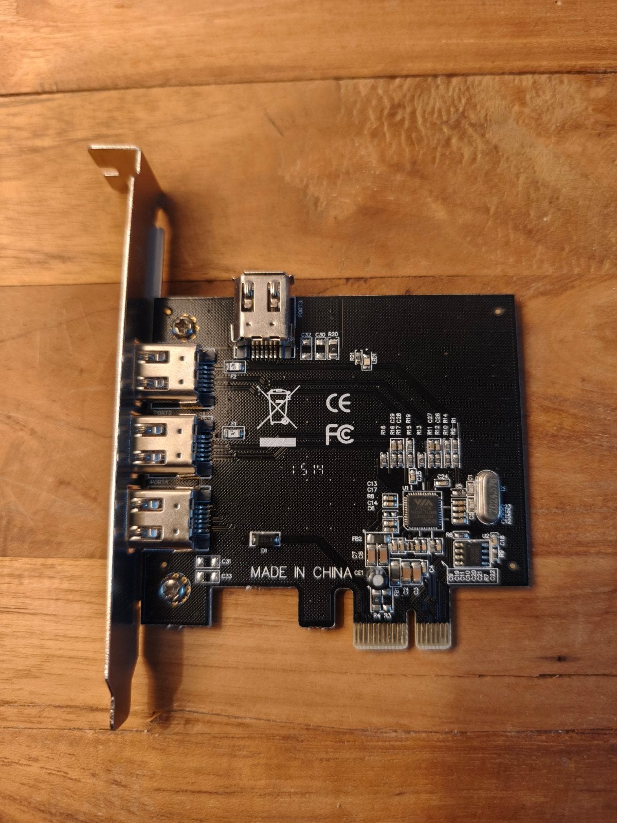 PCI-e Firewire IEEE 1394 kaart 3 extern, 1 intern, Computers en Software, Ophalen of Verzenden, Gebruikt, GDDR6, PCI-Express 1