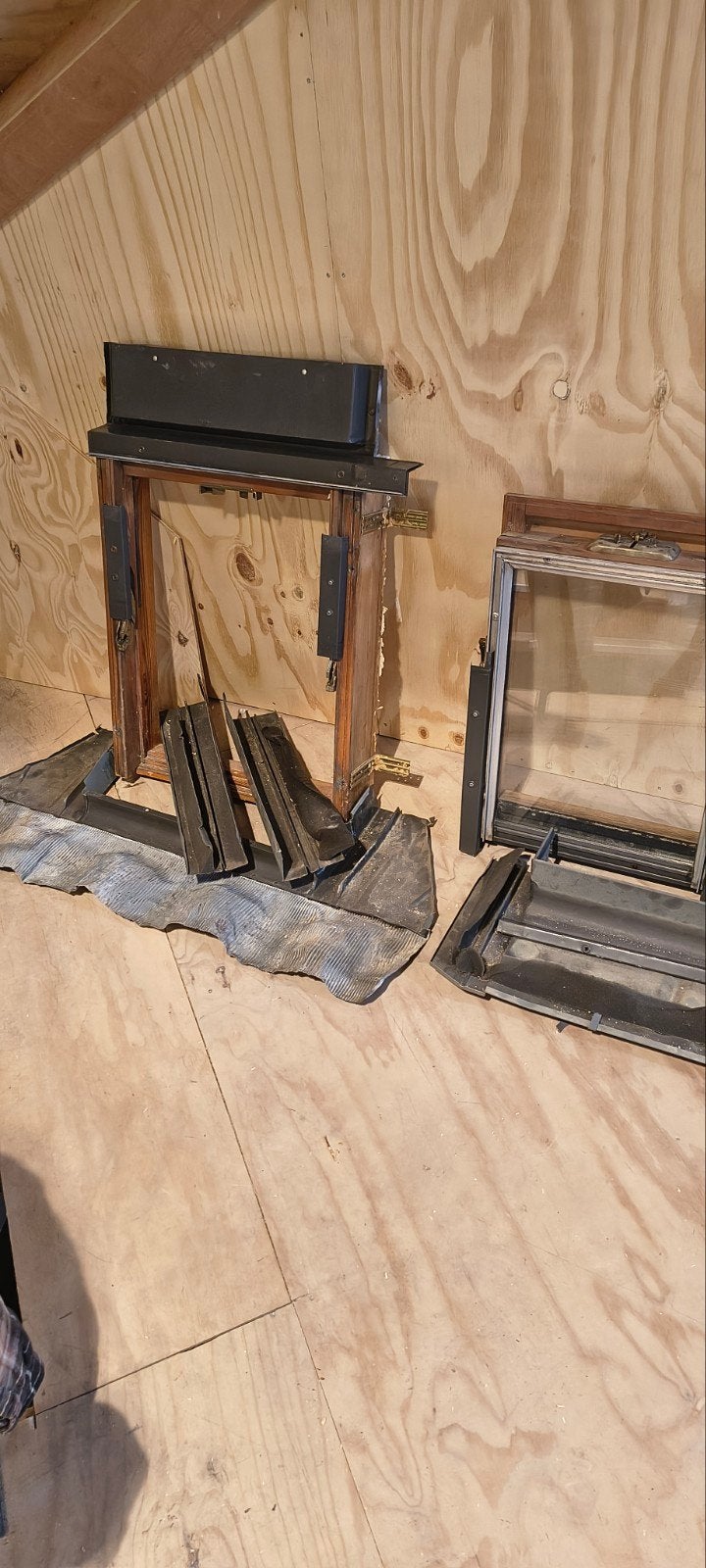 2velux dakramen 50euro, Gebruikt, Minder dan 80 cm, 80 tot 120 cm, Ophalen of Verzenden