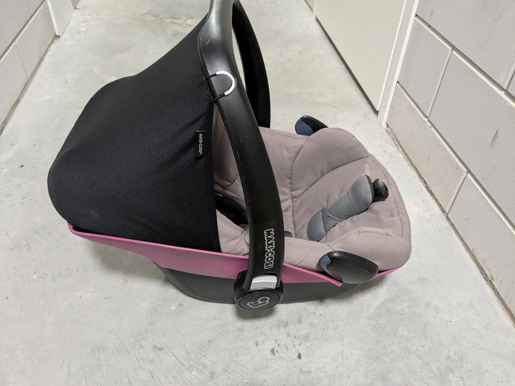 Te koop maxi cosi. Nooit geen ongelukken mee gebeurd., Slaapstand, Ophalen of Verzenden, 0 t/m 13 kg, Maxi-Cosi