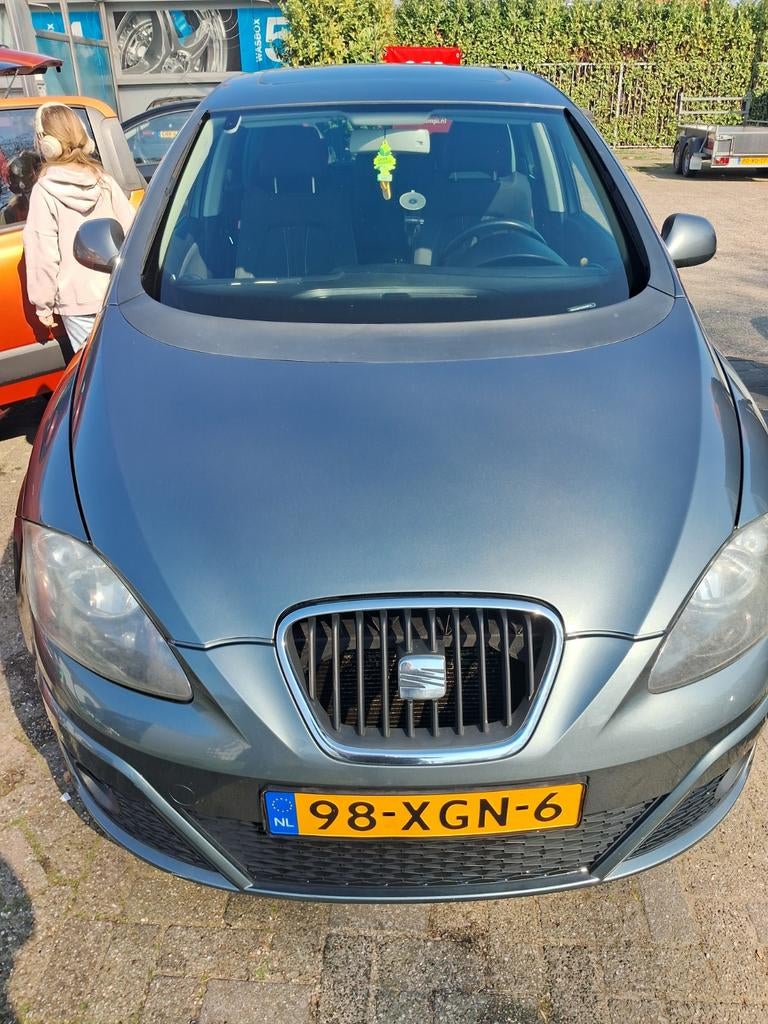 Seat Altea 1.2 TSI 77KW 2012 Grijs, Auto's, Seat, Particulier, Altea, Benzine, B, MPV, Handgeschakeld, Origineel Nederlands, Zilver of Grijs