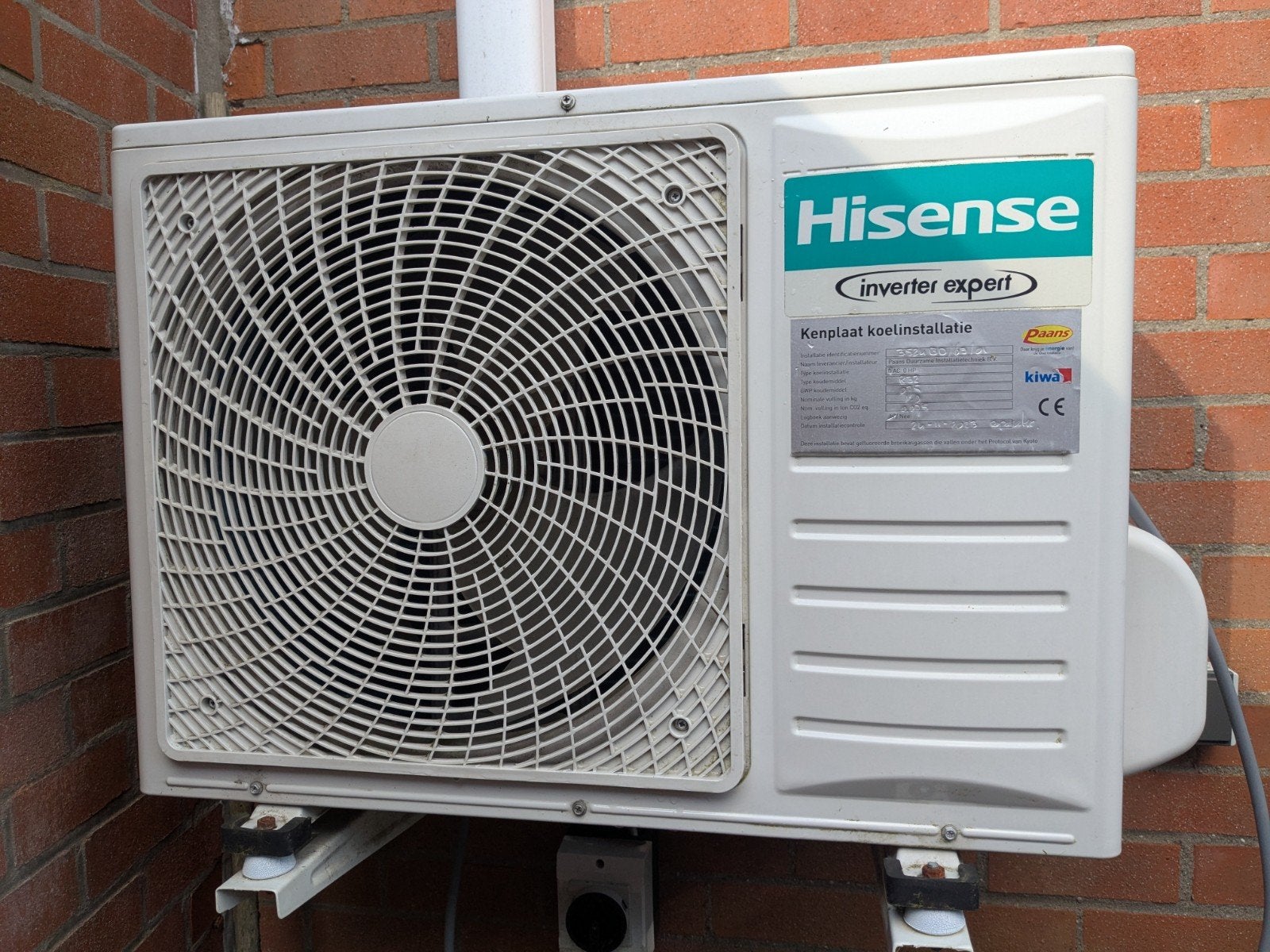 Airco Hisense buitenunit + 2 binnenunits, Ophalen, 3 snelheden of meer, Afstandsbediening, Gebruikt