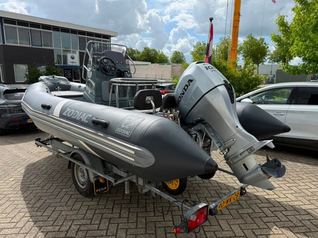 Zodiac pro open Raid 550 100 PK Honda VTEC, 5 m, 2 m, 100 pk, Ophalen