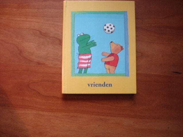 VV.(646) vrienden. een vrienden boekje :  max velthuijs., Ophalen of Verzenden, Zo goed als nieuw, Fictie algemeen