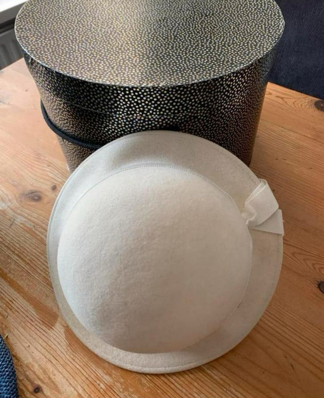 Vlot hoedje, Ophalen of Verzenden, Zo goed als nieuw, One size fits all