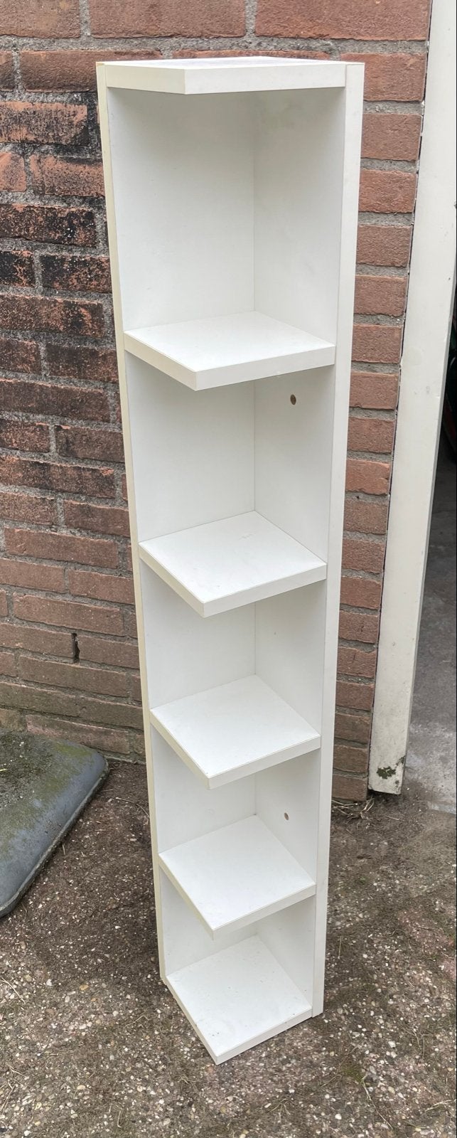 Witte smalle boekenkast met 5 vakken, Met plank(en), Minder dan 50 cm, Gebruikt, Ophalen of Verzenden