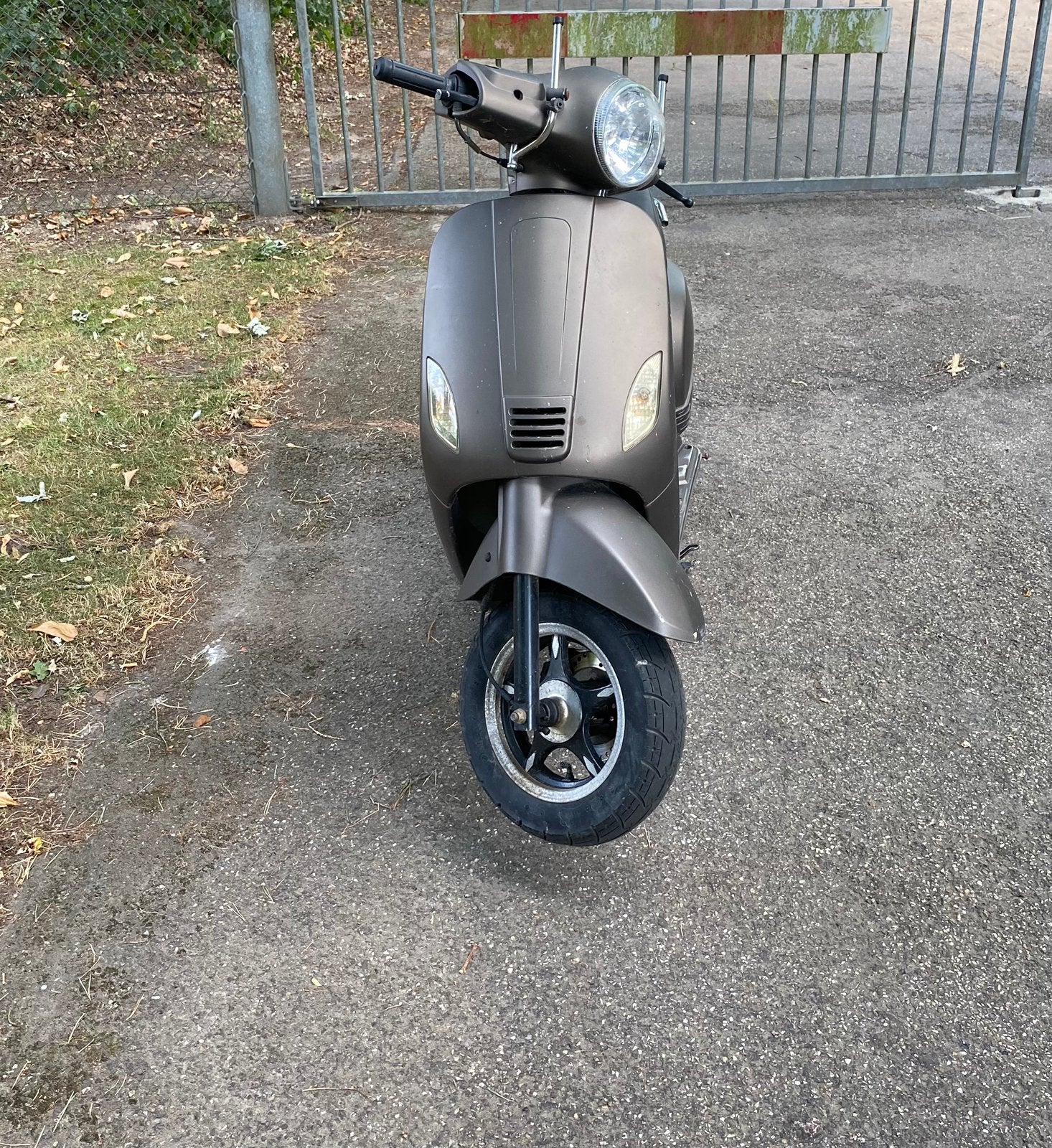 Iva scooter, Ophalen, Zo goed als nieuw, Benzine, Overige merken