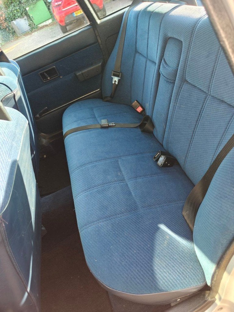 Volvo 240 2.0 1987 Grijs, foto 6
