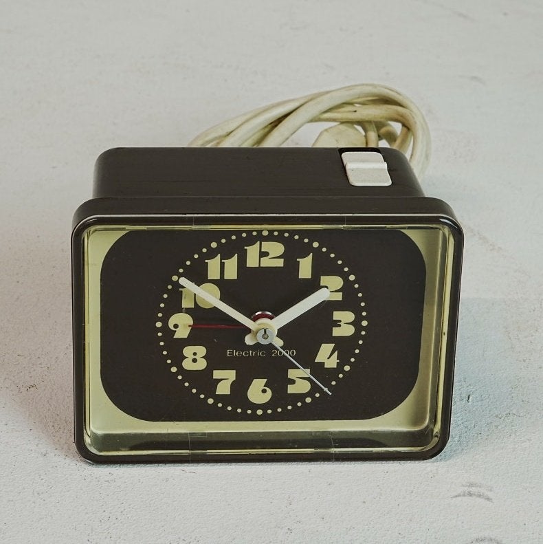 Vintage jaren '70 Electric 2000 wekker., Ophalen of Verzenden, Zo goed als nieuw, Analoog