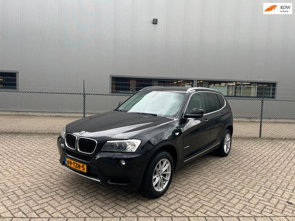 BMW X3 XDrive20i Executive l Nw Distributieketting l Nw olie, Auto's, Stof, Gebruikt, Zwart, 4 cilinders