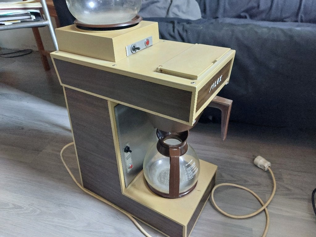 Koffiezetautomaat Silex-XL retromodel 220Volt/2Xwarmteplaat, Witgoed en Apparatuur, Ophalen, Gemalen koffie, Gebruikt, 10 kopjes of meer