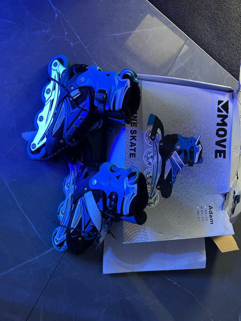 Move Adam inline skates - Maat 34-37, Ophalen of Verzenden, Zo goed als nieuw, Overige typen, Overige merken