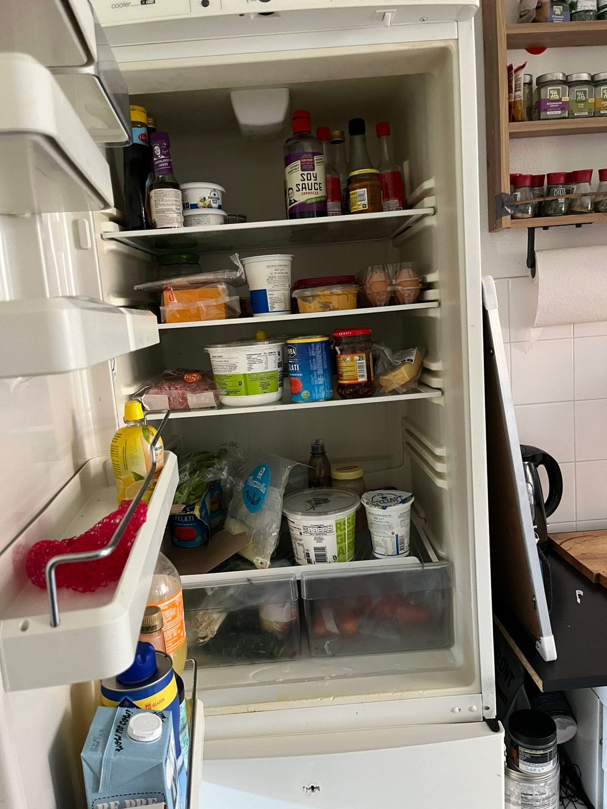 Gratis koelkast, Ophalen, Zonder vriesvak, 200 liter of meer, 160 cm of meer