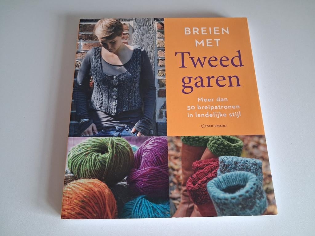 Breien met tweedgaren (breipatronen), Ophalen of Verzenden, Zo goed als nieuw, Breien, Patroon of Boek