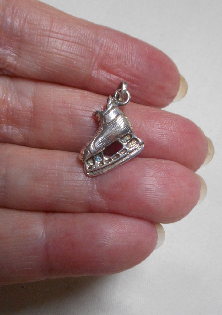 Zilveren hanger schaats nr.368, Sieraden, Tassen en Uiterlijk, Verzenden, Zo goed als nieuw, Zilver, Zilver