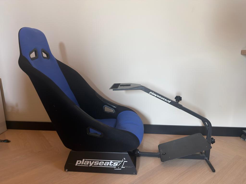 Playseat racestoel met stuur- en pedaalhouder, Ophalen, Overige merken, Gebruikt