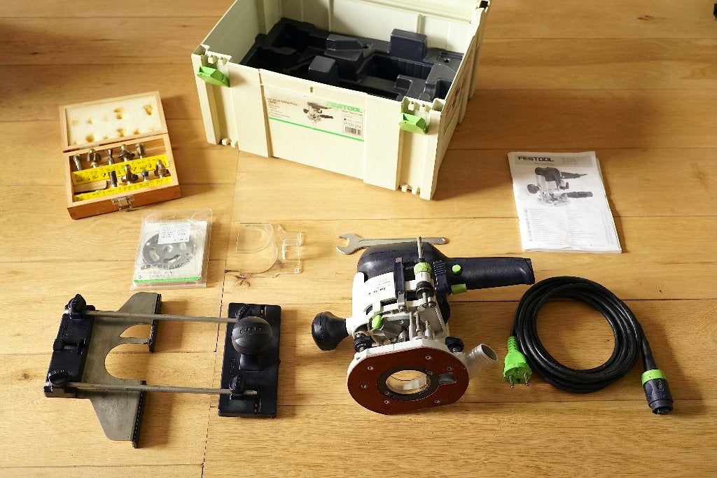Festool OF 1010 complete set, Doe-het-zelf en Verbouw, Gereedschap | Freesmachines, Ophalen, Gebruikt, Bovenfrees, Festool