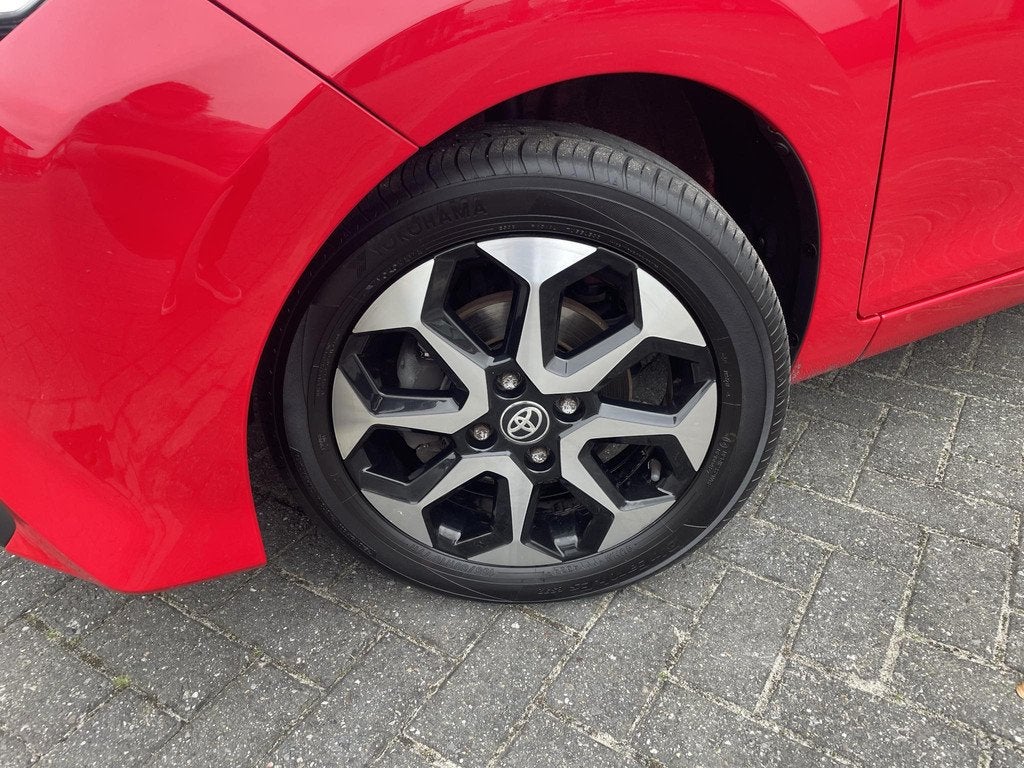 Toyota Aygo 1.0 VVT-i x-joy | Apple/Android navigatie | Lm v, Voorwielaandrijving, Stof, Gebruikt, Euro 6