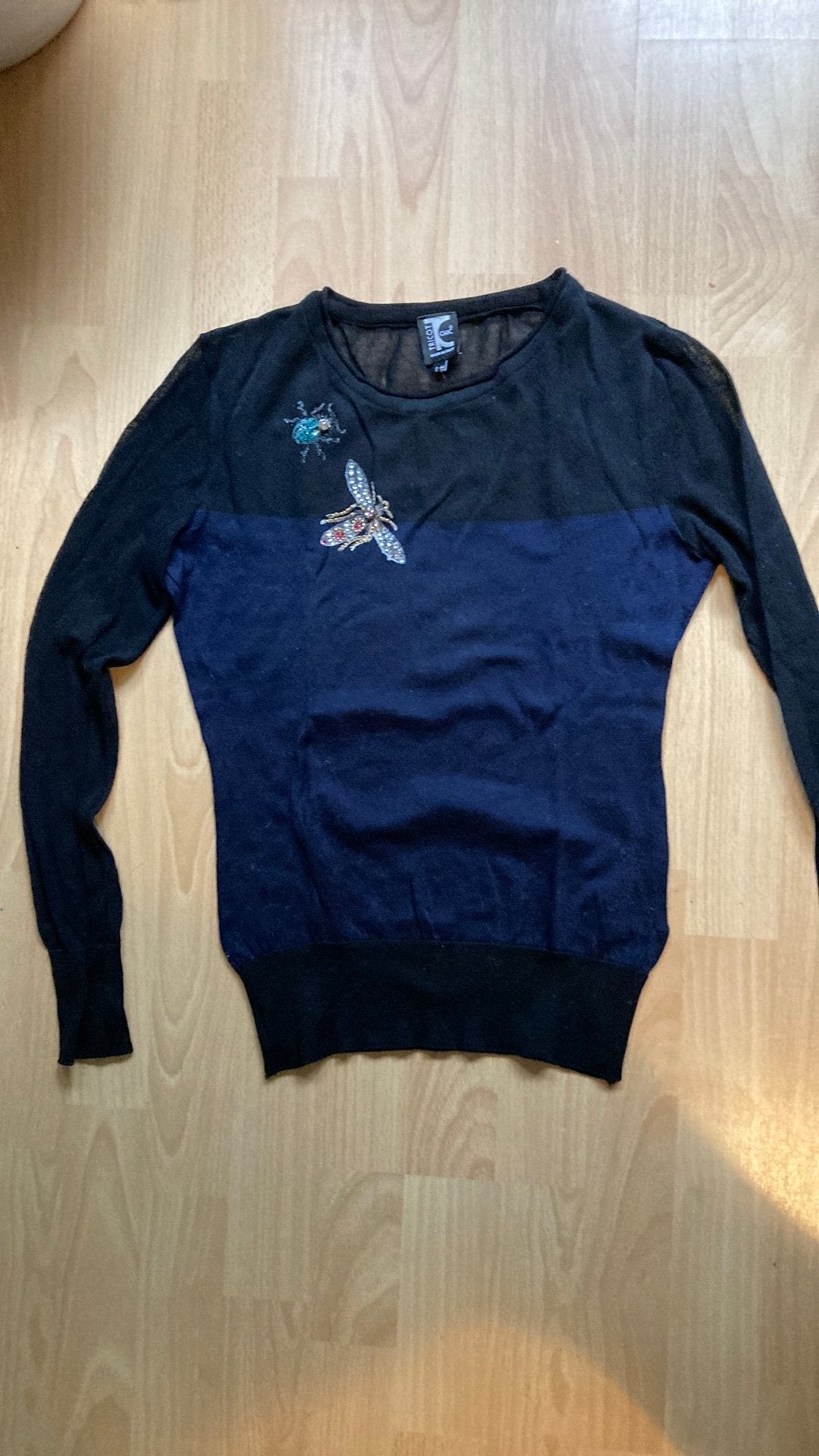 Tricot Chic truitje Italiaans half doorzichtig borduurwerk, Ophalen of Verzenden, Nieuw, Maat 38/40 (M), Blauw