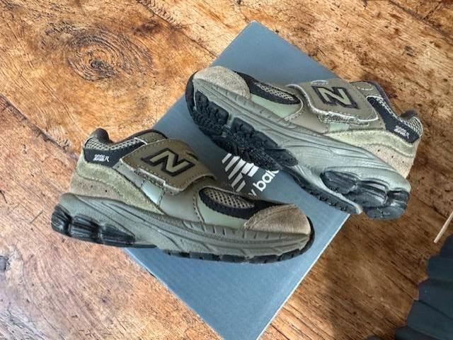 New Balance babyschoenen maat 23,5  typenr IV20020L, Kinderen en Baby's, Jongen of Meisje, Overige typen, Ophalen of Verzenden