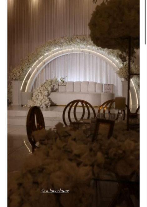 Weddingstage Bank Backdrop Henna Verloving, Ophalen