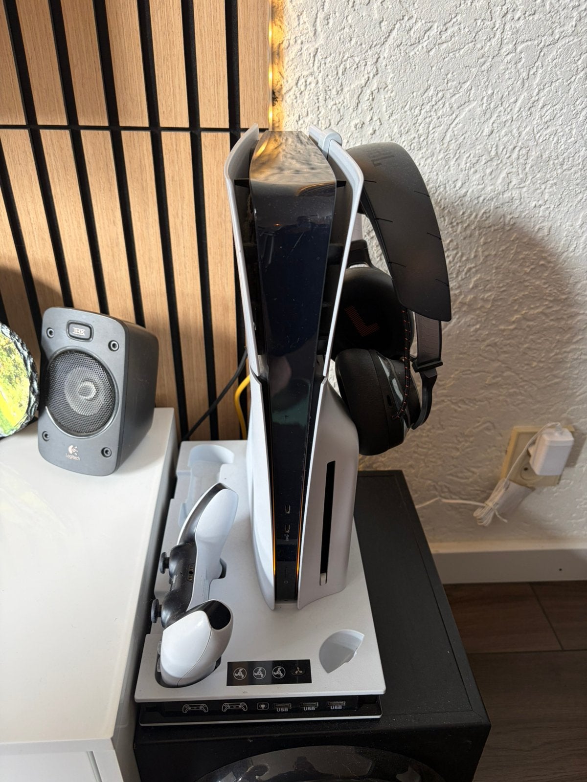 Ps5 1st generation 1TB + account te koop actie!!, Ophalen of Verzenden, Zo goed als nieuw
