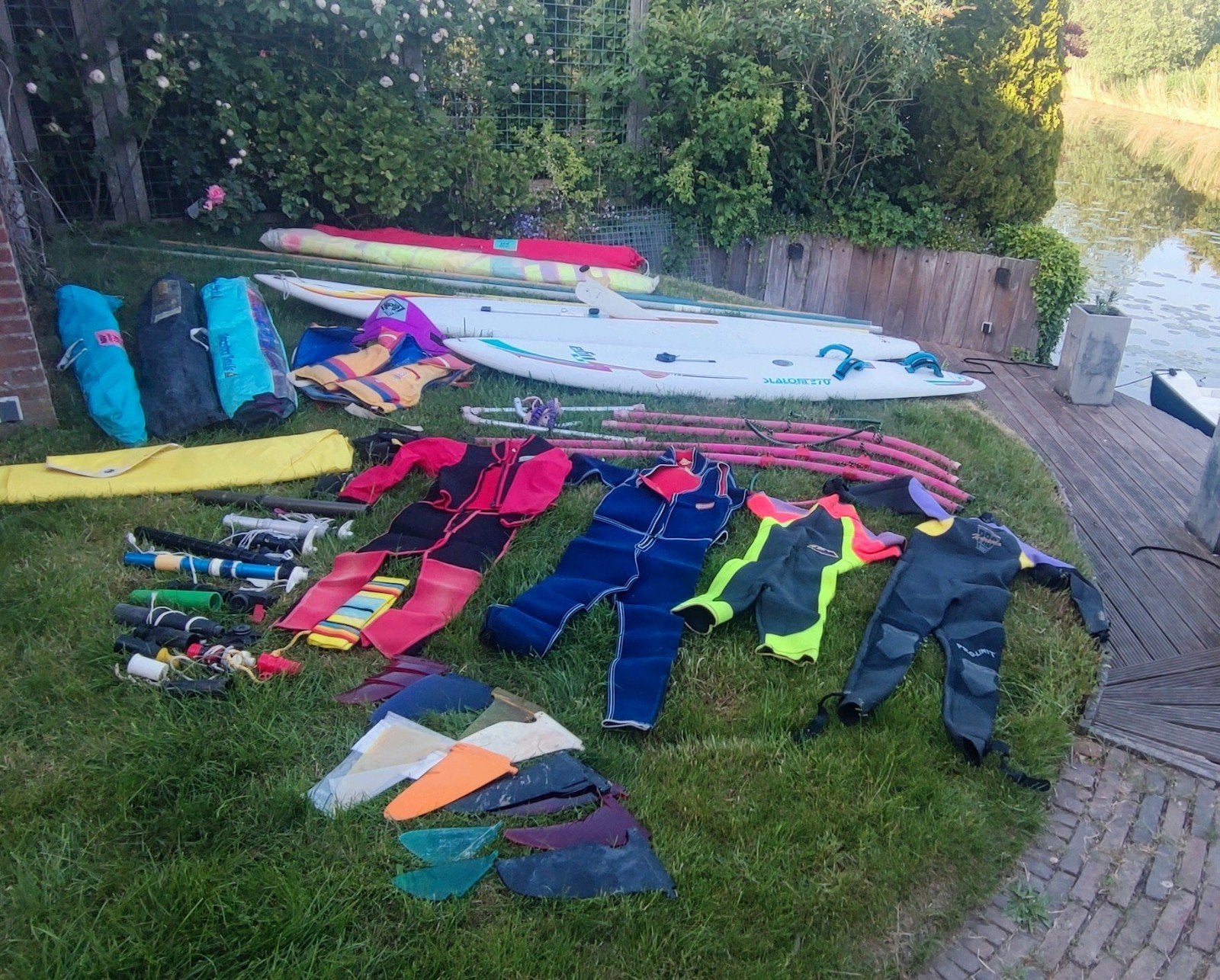 Complete Windsurfset: 2 Planken, 7 Zeilen, Gieken, Masten, Ophalen, Gebruikt, Complete set