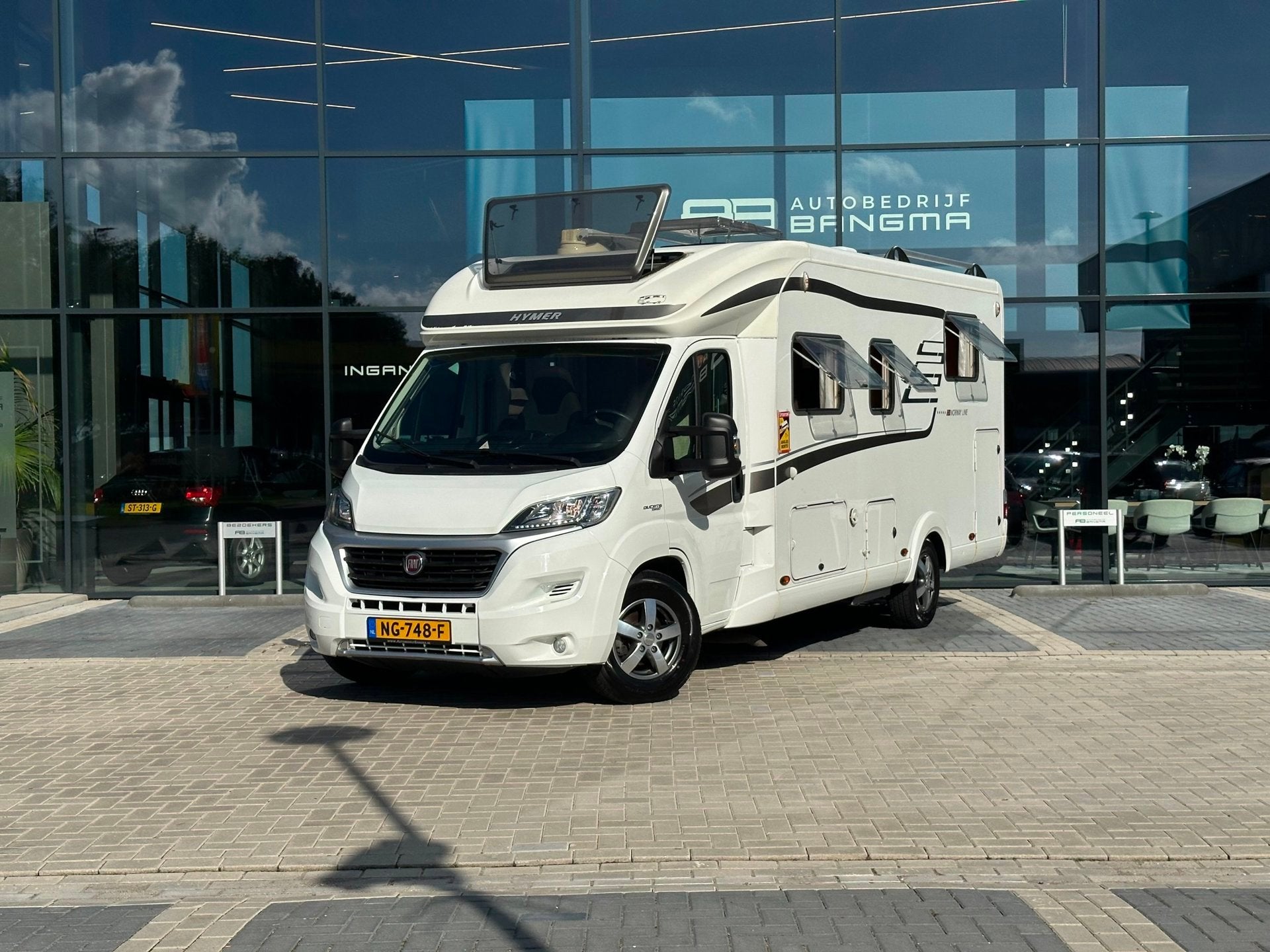 Hymer Eriba T 698 CL HYMERTRAMP T698 CL AUTOMAAT|AIRCO|TREKH, Automaat, ESP-stabiliteitscontrole, Bedrijf, Diesel