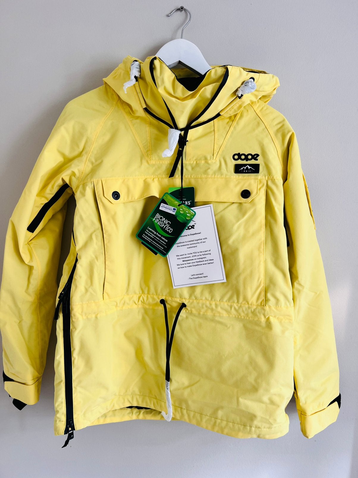 DOPE snowboard jas en broek nieuw!, Ophalen of Verzenden, Zo goed als nieuw, Kleding