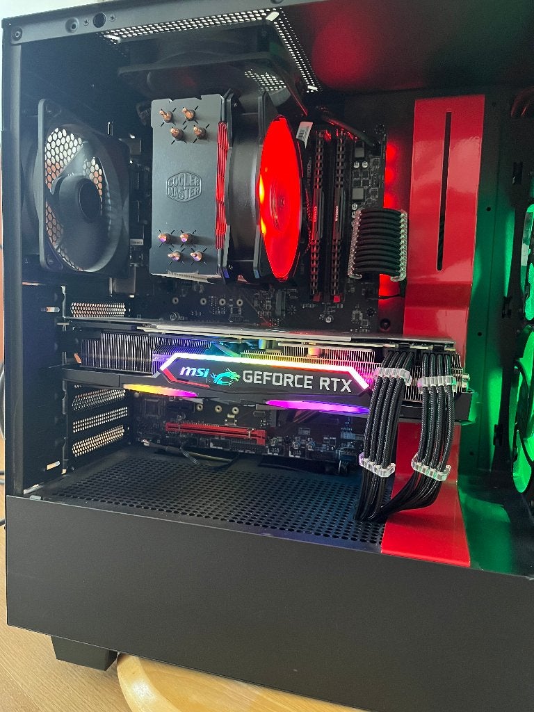 Garantie! ~ Game pc Ryzen 5, RTX 2070 SUPER, 16GB RAM, 500GB, Halderhof 16, 6721 XR BENNEKOM, Zelf gebouwde pc, Virtual Reality