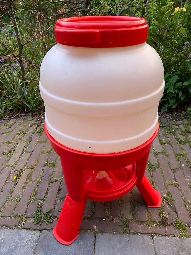 Voersilo kippenvoer, Dieren en Toebehoren, Pluimvee | Toebehoren, Ophalen, Zo goed als nieuw, Drinken en Voederen