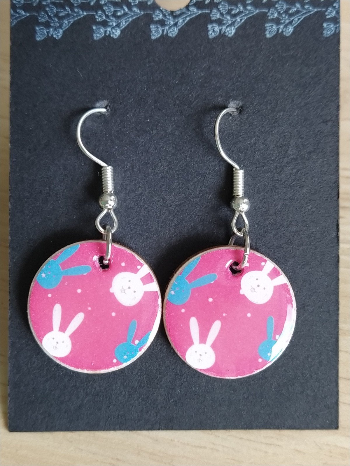 handgemaakte oorbellen, roze konijntjes #17, Sieraden, Tassen en Uiterlijk, Ophalen of Verzenden, Nieuw, Roze, Overige materialen