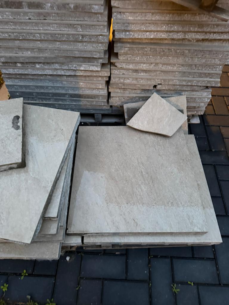 Tegels 60X60 gratis ophalen, Tuin en Terras, Ophalen of Verzenden, Zo goed als nieuw, Beton, Terrastegels