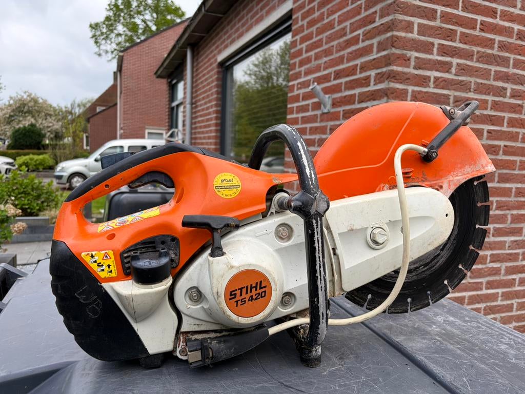 Stihl TS 420 bandenzaag, Ophalen, 70 mm of meer, Kettingzaag, Zo goed als nieuw