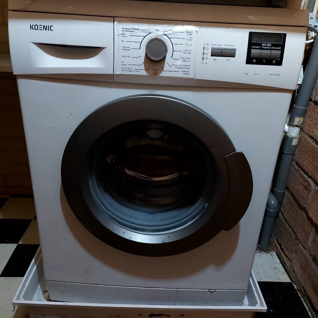 wasmachine en droger, 6 tot 8 kg, Ophalen, Gebruikt, Minder dan 85 cm