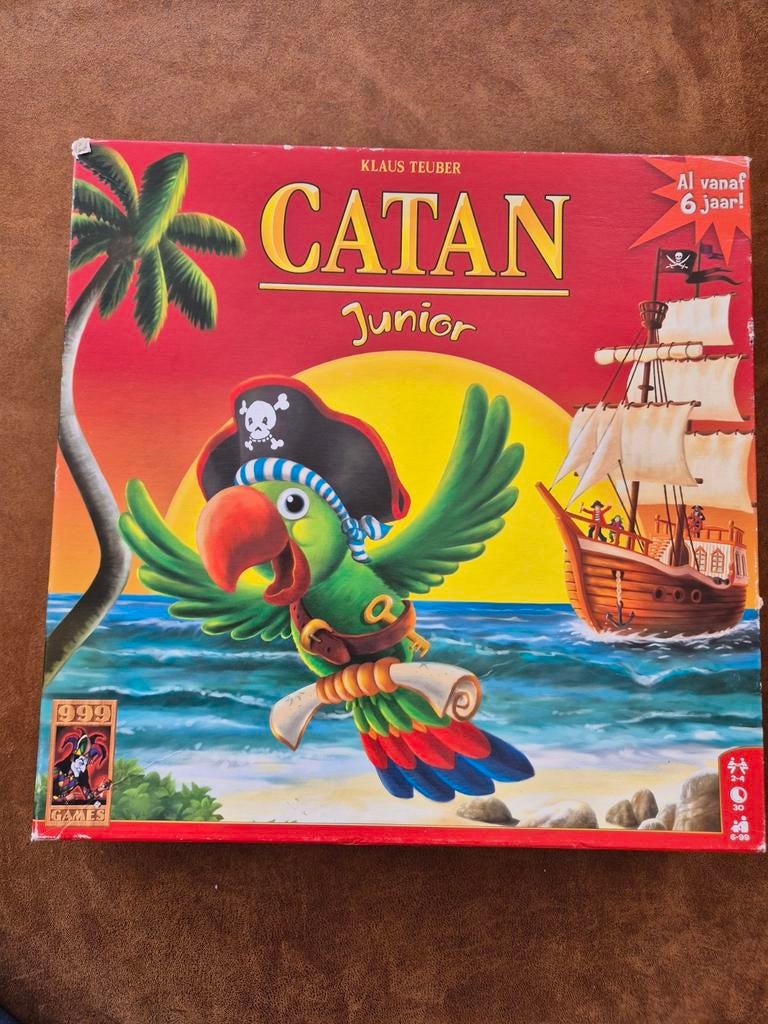 Catan Junior - Het populaire bordspel voor jonge piraten, Drie of vier spelers, Ophalen of Verzenden, Zo goed als nieuw, 999 Games