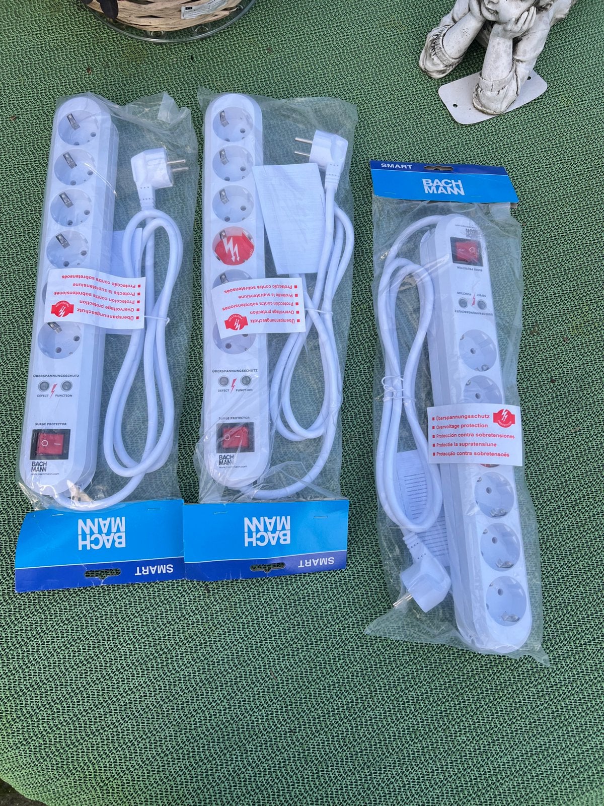 6 voudig stekkerblok met beveiliging, 3 stuks, Ophalen, Nieuw, Minder dan 2 meter, Overige kabels