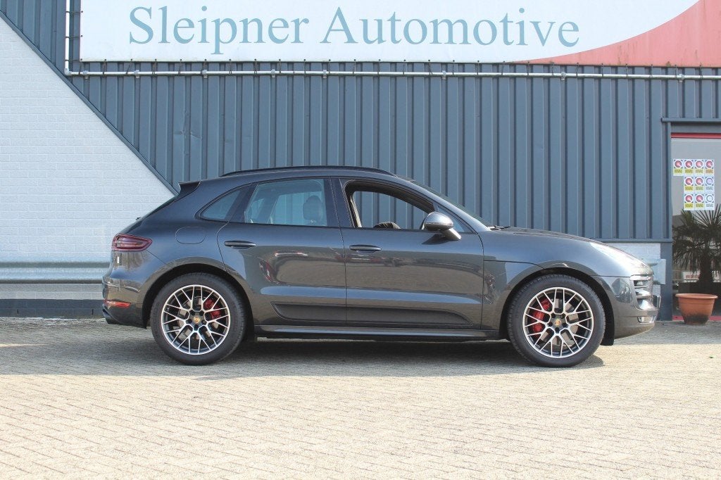 Foto 11 van Porsche MACAN 3.0 GTS Sport Chrono /Leer/ Sportuitlaat/ Trek