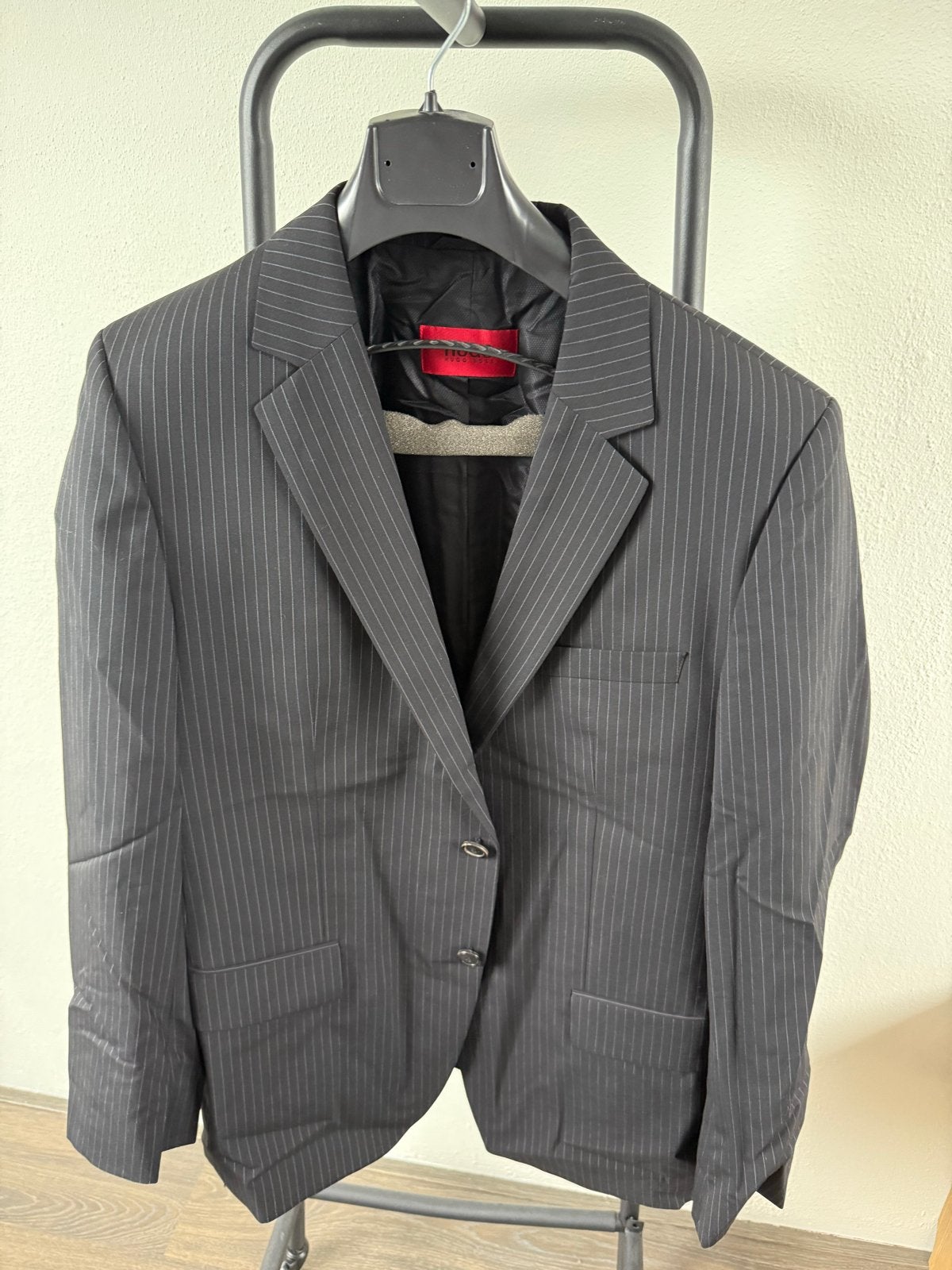 Hugo Boss pak (colbert en pantalon) - Maat 52, Kleding | Heren, Kostuums en Colberts, Ophalen of Verzenden, Zo goed als nieuw