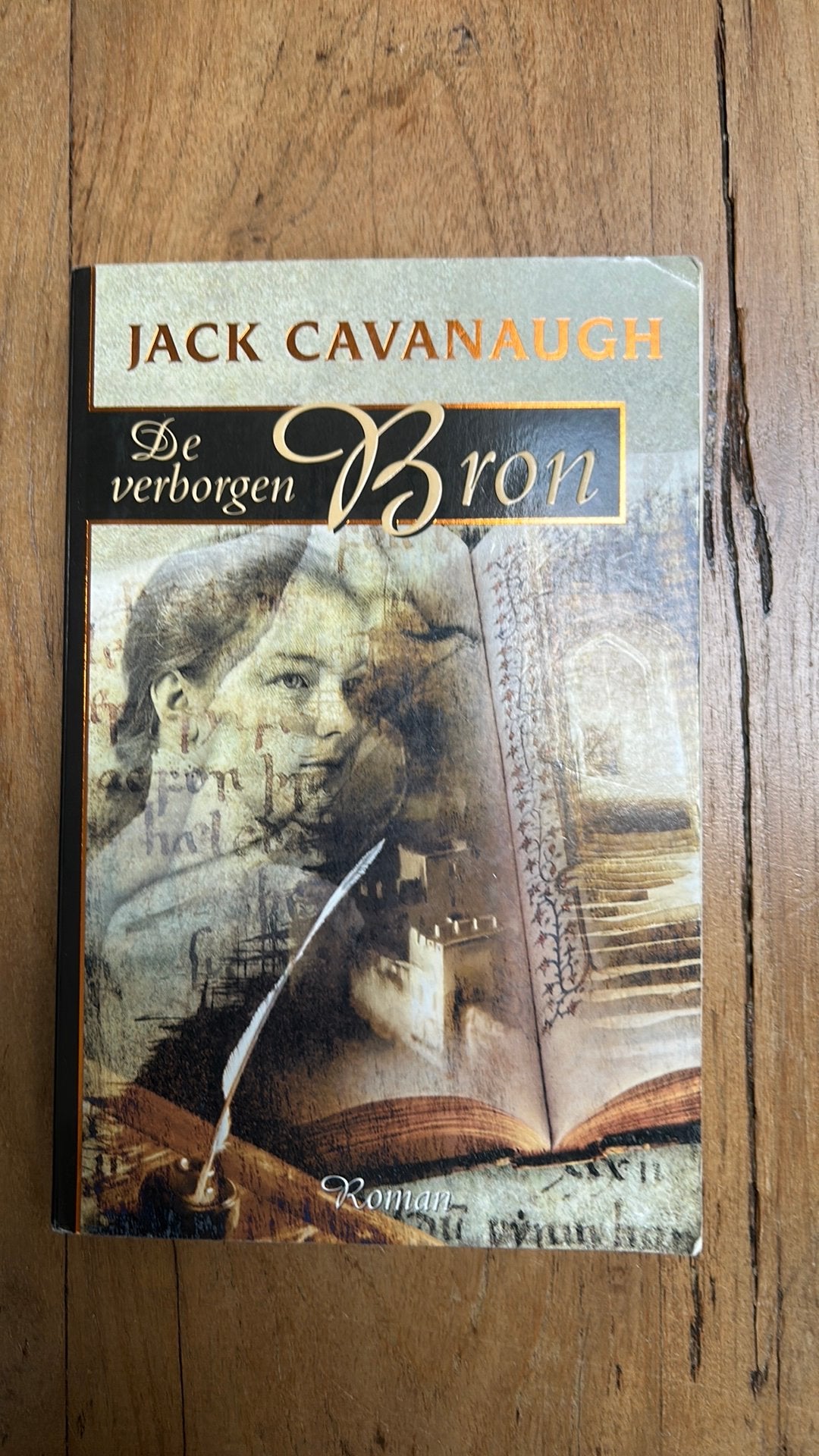 J. Cavanaugh - De verborgen bron, Boeken, Ophalen of Verzenden, Zo goed als nieuw, J. Cavanaugh