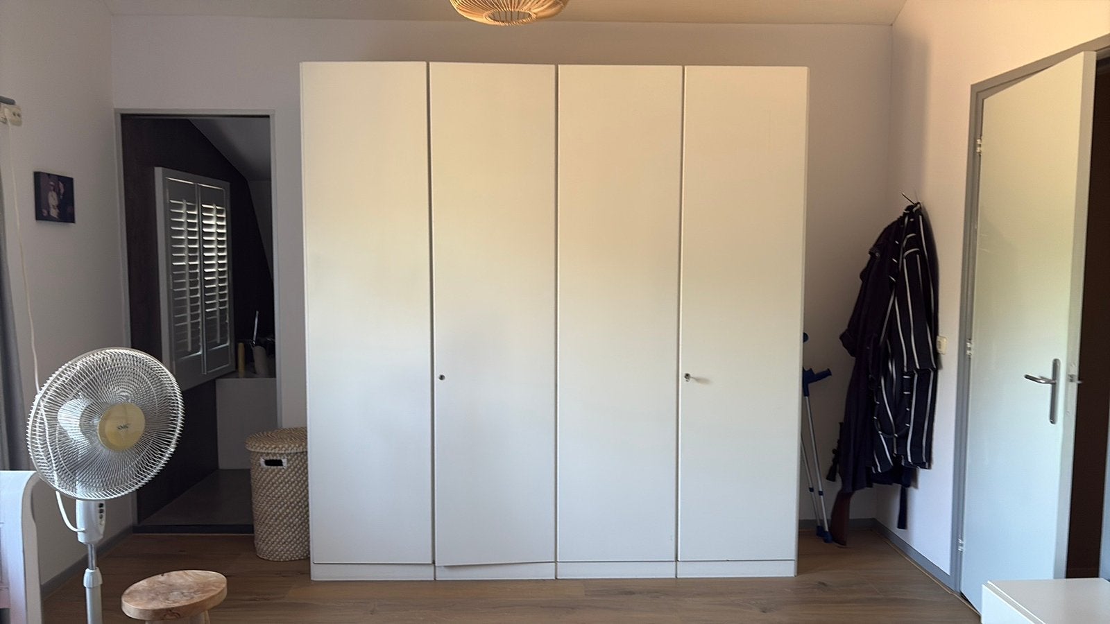 Hülsta Kast - 214x234x55 cm - Gratis afhalen, Gebruikt, 200 cm of meer, Ophalen of Verzenden, Met deur(en)