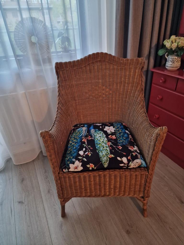 Vintage rieten/ rotan fauteuil  €10, Ophalen, Gebruikt, Bruin, Eén