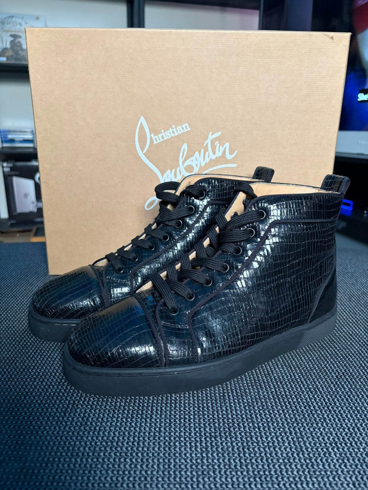 ORIGINEEL! christian Louboutin Python Sneakers - Maat 39,5, Ophalen of Verzenden, Zo goed als nieuw, Zwart