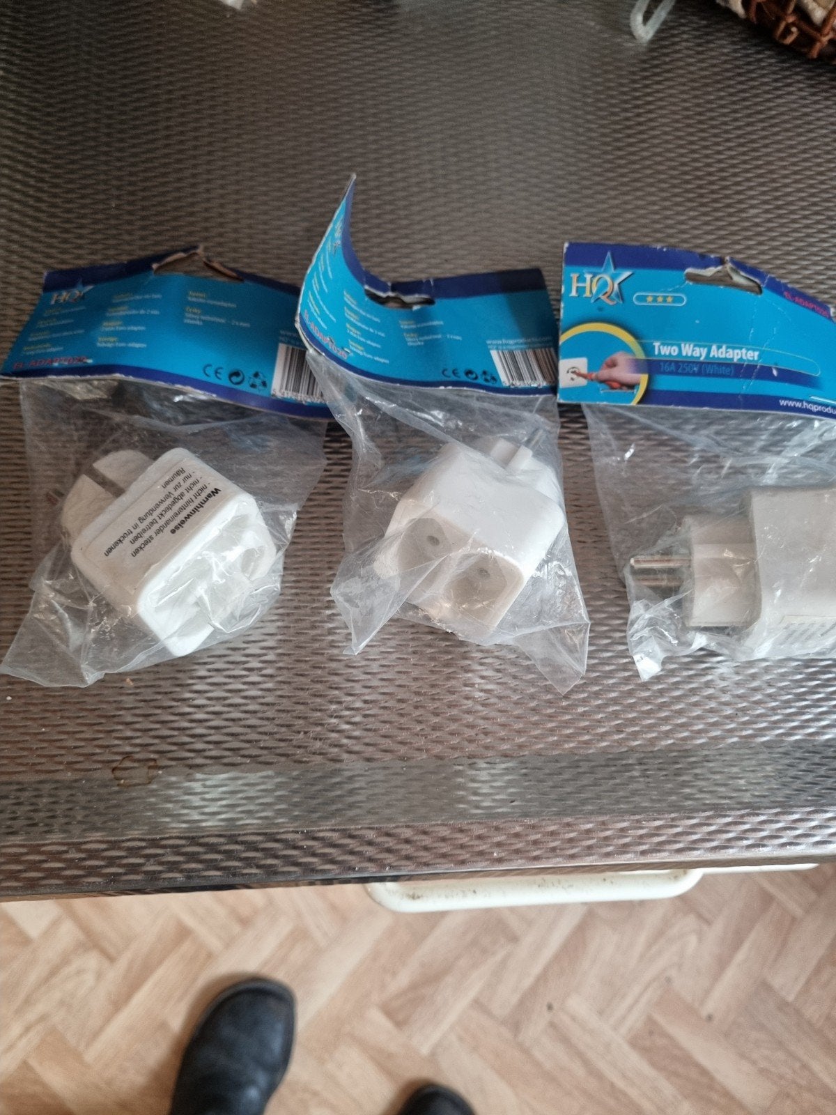 2 weg euro adapter per stuk bieden, Ophalen of Verzenden, Nieuw