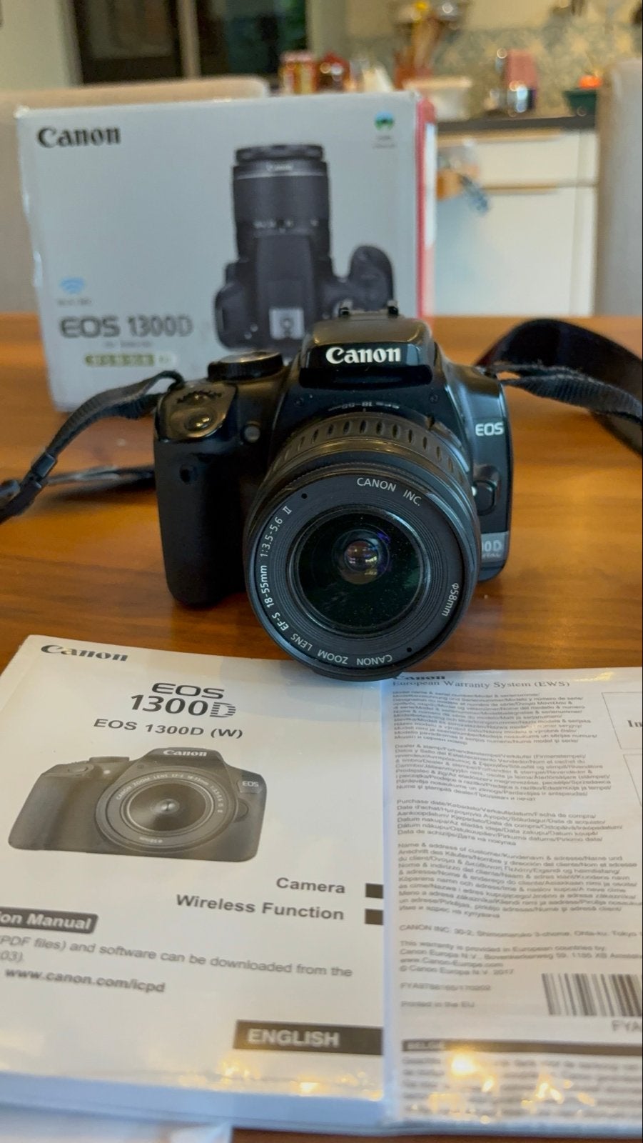 Canon EOS 1300D Spiegelreflexcamera met 18-55mm lens, Spiegelreflex, Canon, Zo goed als nieuw, 4 t/m 7 keer