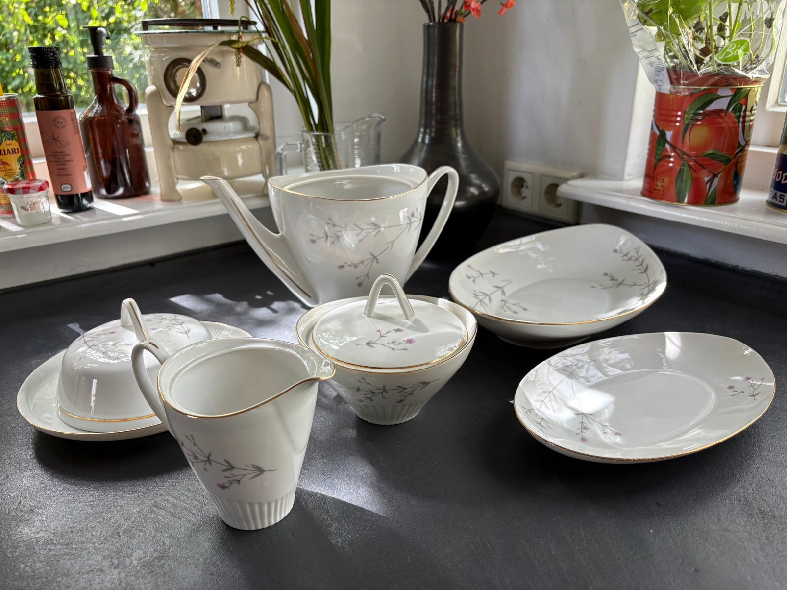 Uitgebreid vintage Hanka Karlsbad servies – 12 personen, Antiek en Kunst, Ophalen