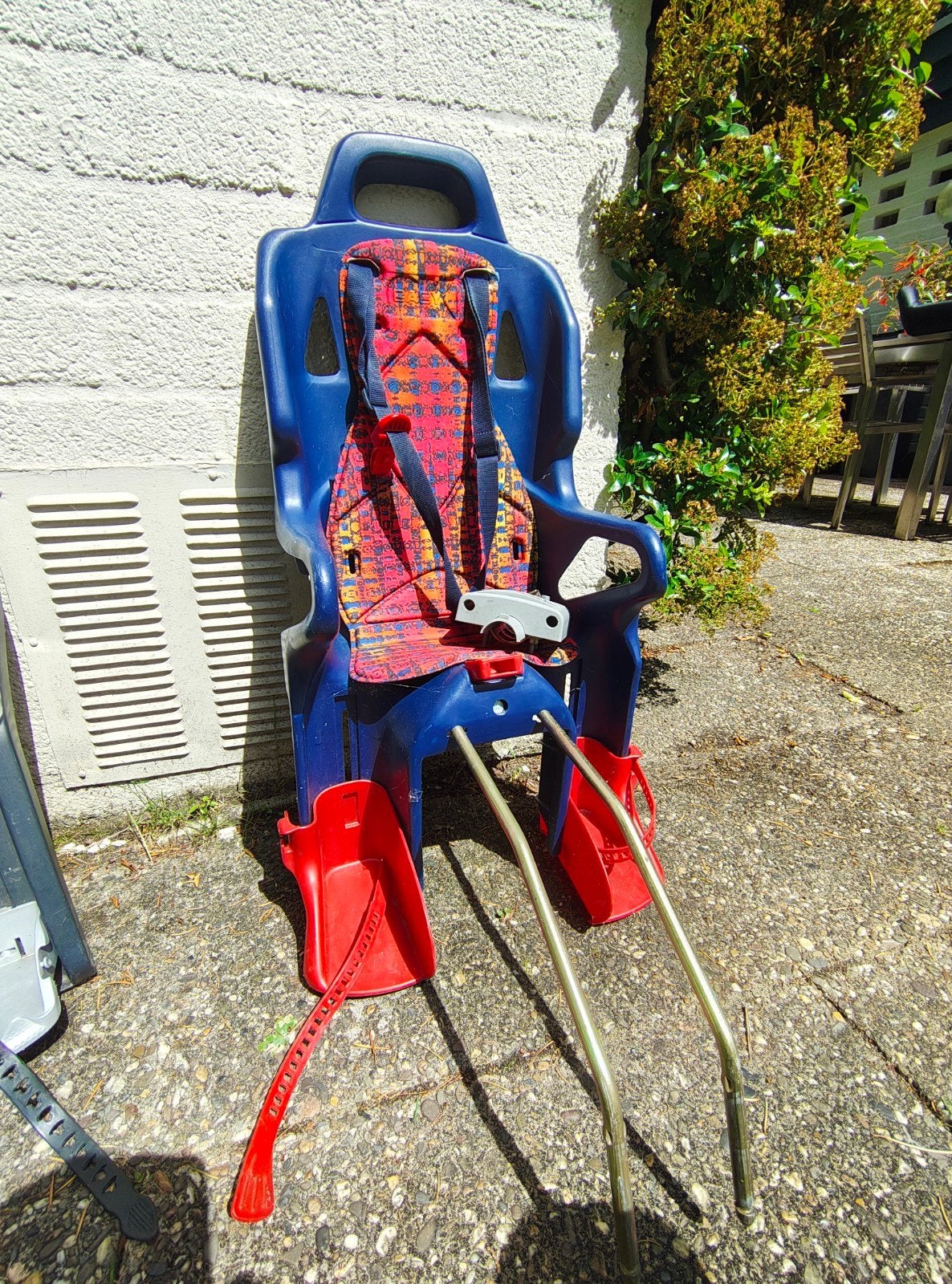 Fietsstoeltje achterop. Gratis afhalen., Ophalen, Achterzitje, 9 t/m 18 kg, Gebruikt