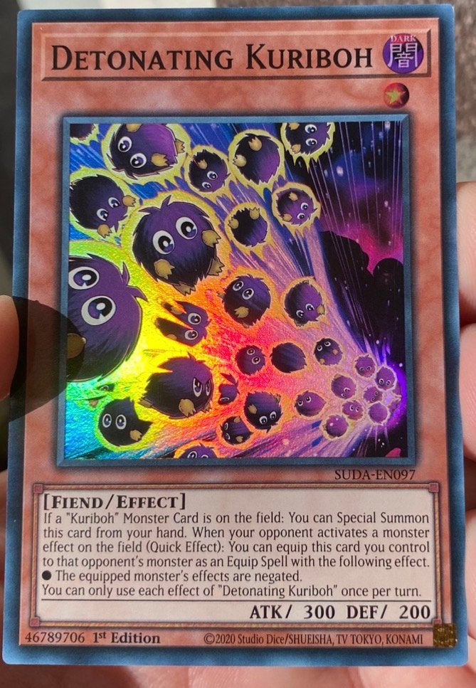 Yu-Gi-Oh! Detonating Kuriboh SUDA 1st Edition !, Ophalen of Verzenden, Zo goed als nieuw, Losse kaart, Foil